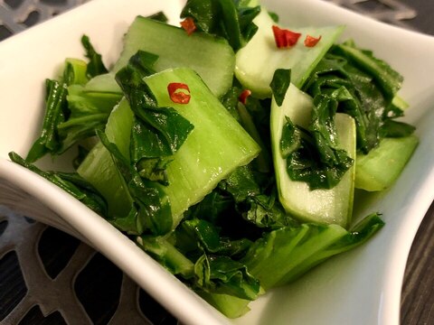 青梗菜のペペロンチーノ炒め